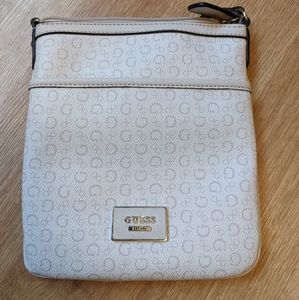 Guess crossbody shoulder bag